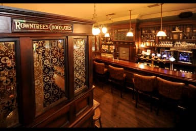 O'Connell St. Irish Pub